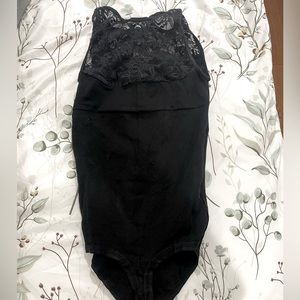 Elegant Black Bodysuit !